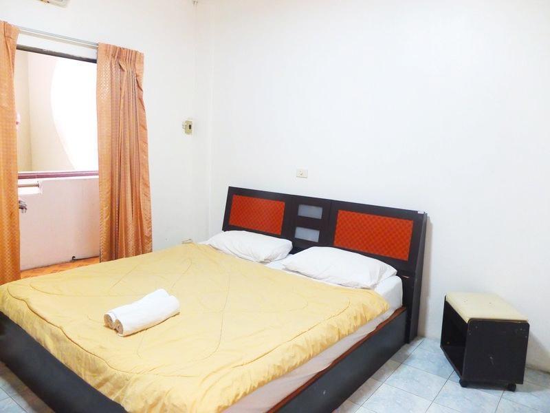 Love Time Inn