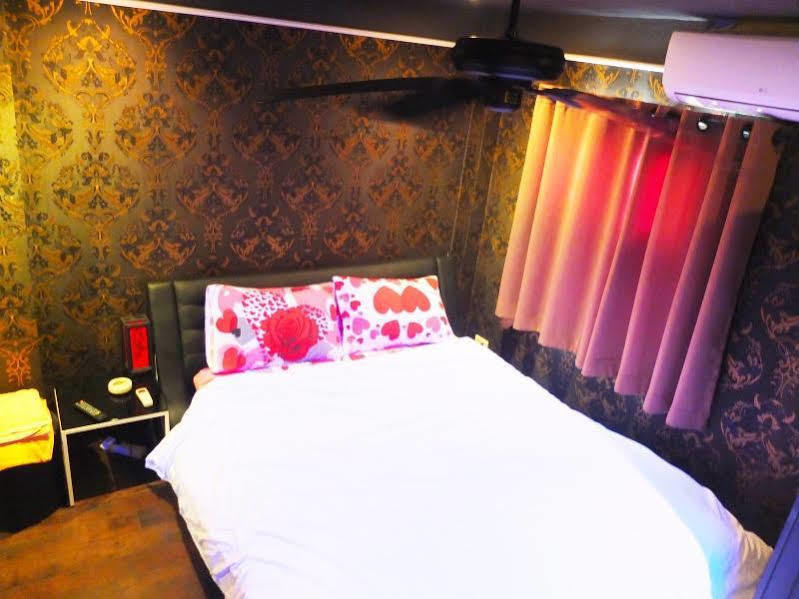 Love Time Inn 2*